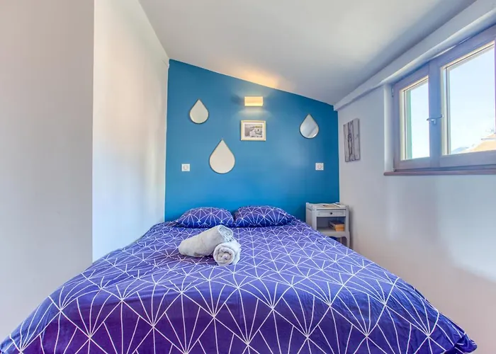 LE GILLY 6 - F3 EXCEPTIONNEL, VUE MER, MODERNE, CLIMATISATION, Vieux-Nice